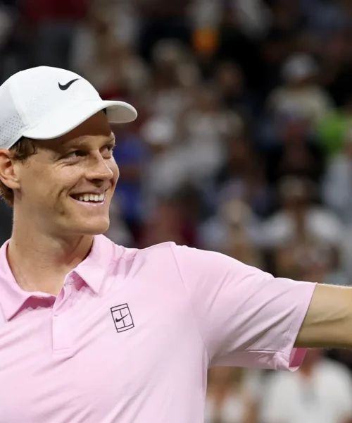 Jannik Sinner è stato paragonato a due leggende del passato