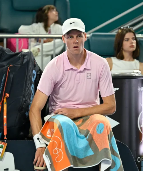 Perché la partita di Jannik Sinner è in ritardo