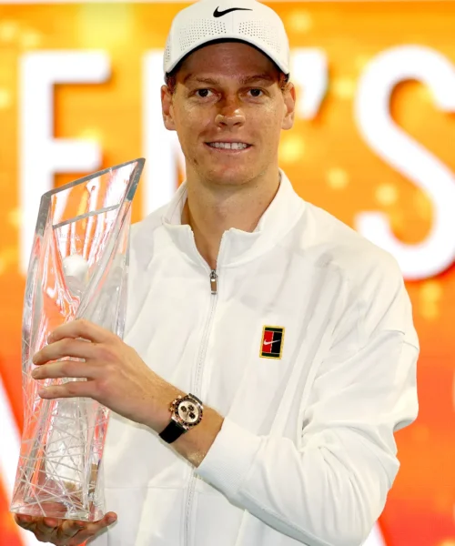 Jannik Sinner conquista il Miami Open e completa il Sunshine Double
