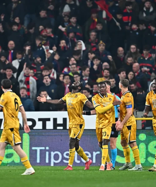 Insulti razzisti a due calciatori dell’Udinese: il duro comunicato dei friulani