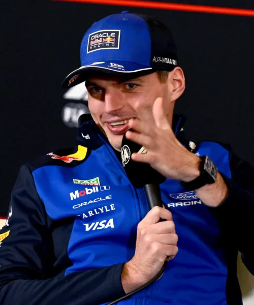 Max Verstappen deride ancora la nuova F1: altro duro attacco