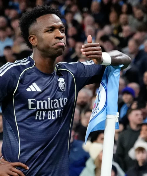 Ultimatum del Real Madrid a Vinicius: lui toglie tutte le foto dai social