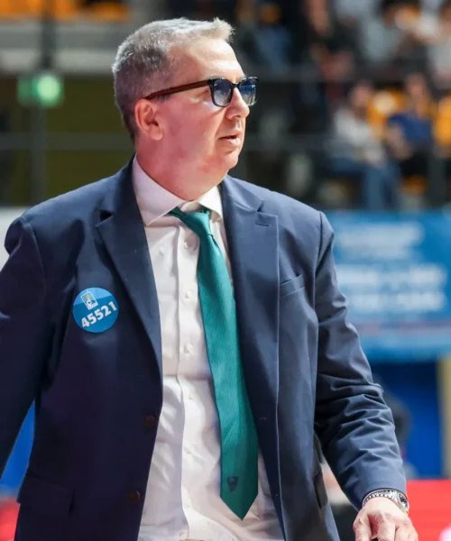 Nel giorno della festa di Cantù, De Raffaele non dimentica la Dinamo Sassari