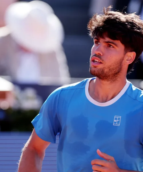 Carlos Alcaraz ko, una foto spaventa i tifosi del rivale di Jannik Sinner: “Ora è quasi impossibile”