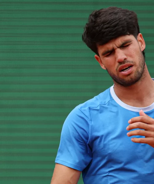 Carlos Alcaraz, prime bordate dopo il ko con Sinner: “Perché è arrivato due giorni dopo?”