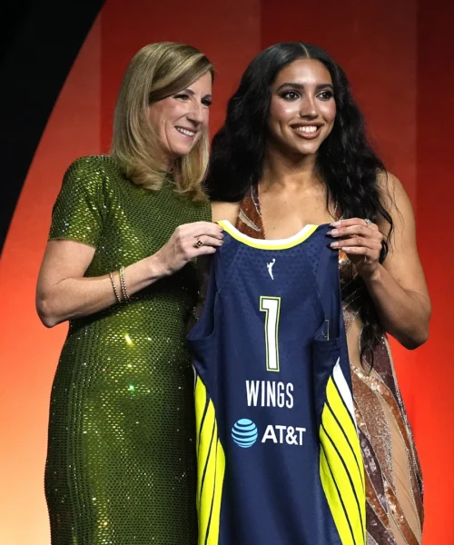 WNBA: Azzi Fudd è la nuova numero 1, sarà una stella delle Dallas Wings