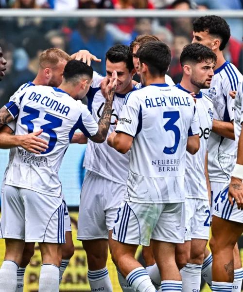 Il Como crede ancora alla Champions: colpaccio al Ferraris, Genoa ko