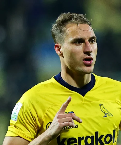 Serie B 2025-2026: Bari-Modena, le probabili formazioni