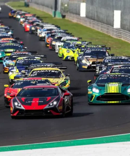 Monza: 59 equipaggi al via del GT World Challenge
