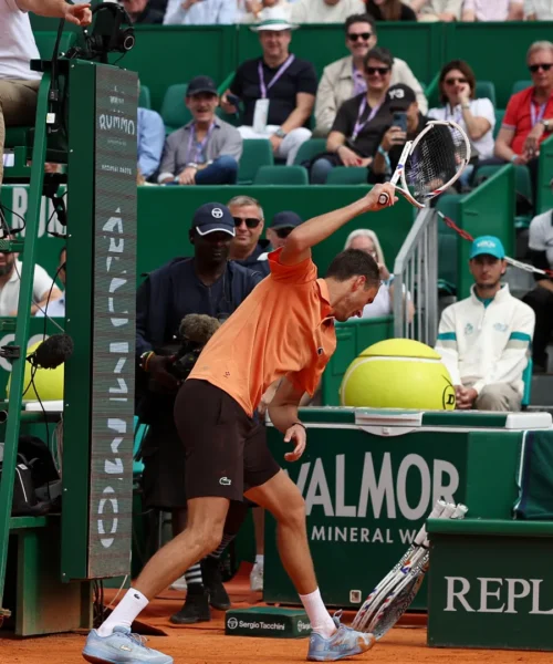 Sconcerto in Russia per la follia di Daniil Medvedev nel match contro Matteo Berrettini