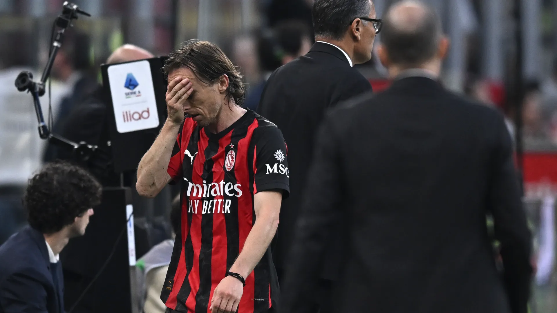 L’Udinese sgretola il Milan: Allegri affonda tra i fischi di San Siro