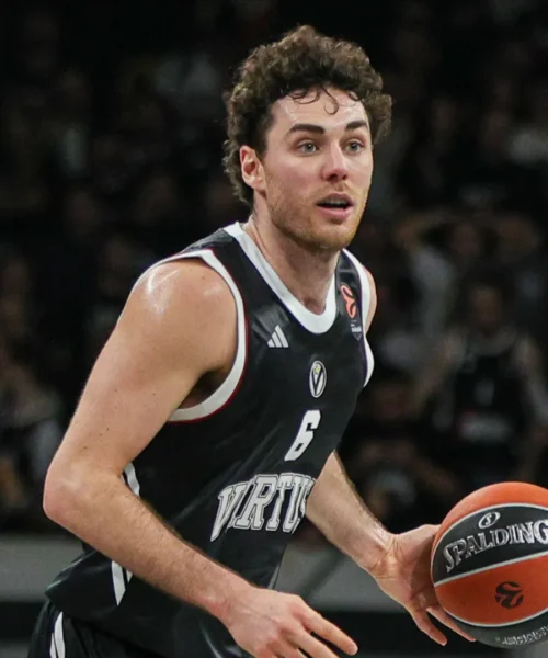 Bologna, riecco Pajola. Jakovljevic spiega come affrontare Trieste