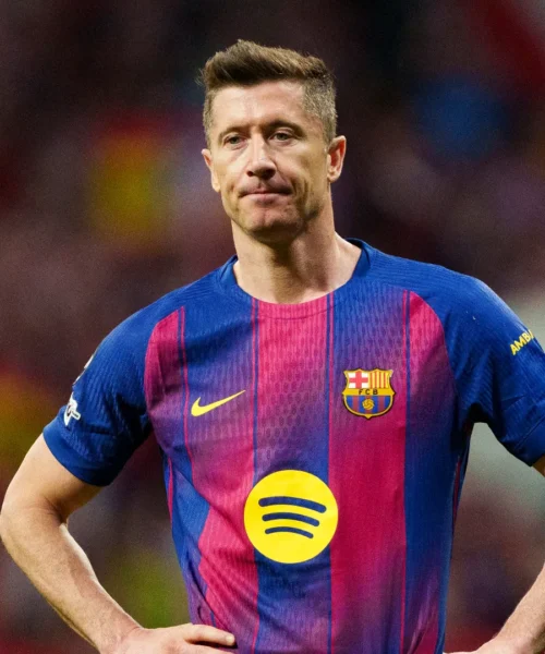 Mercato Juventus: avanti tutta per Lewandowski, tre alternative. Spunta De Gea per la porta