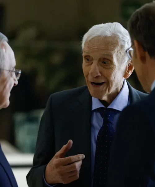 Addio al leggendario José Emilio Santamaría