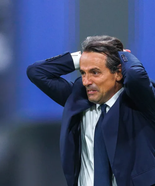 Simone Inzaghi in crisi in Arabia, possibile esonero. Lui replica sull’ipotesi Azzurri