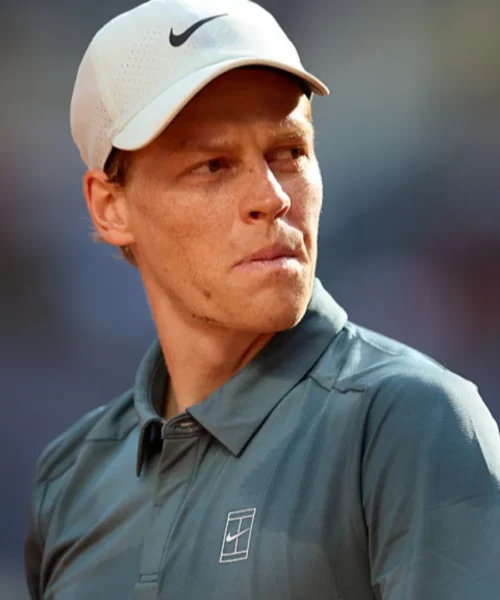 Jannik Sinner tira un sospiro di sollievo ma se l’aspettava