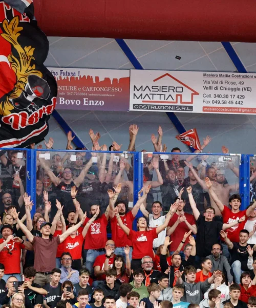 Udine-Trieste, solo 84 biglietti per gli ospiti: la dura risposta della Curva Nord