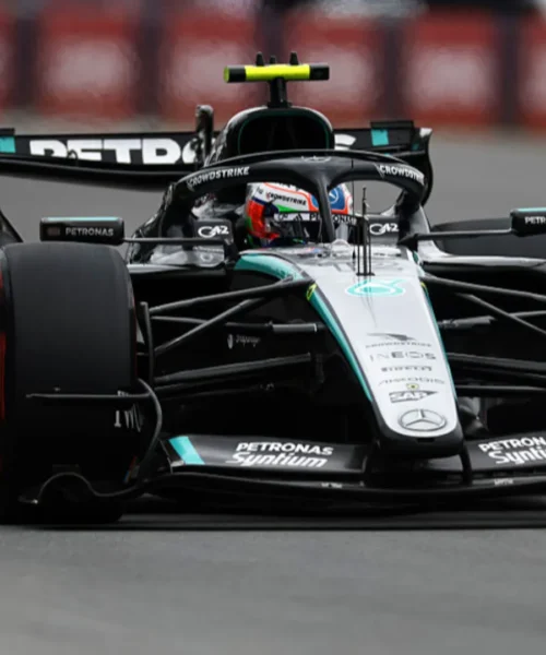 Kimi Antonelli cala il poker, favoloso podio di Hamilton