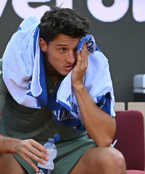 Luciano Darderi, fine del sogno: Casper Ruud vola in finale a Roma