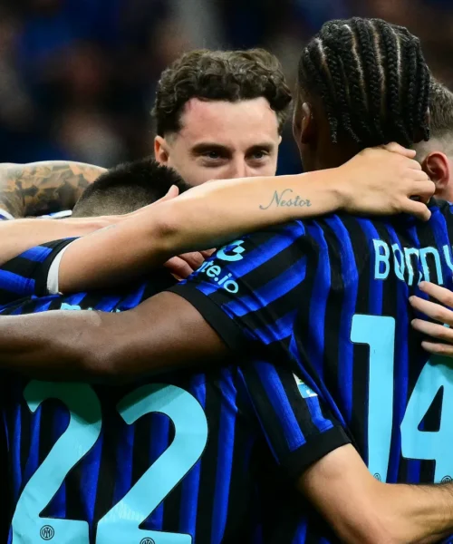 L’Inter è campione d’Italia: al via la festa al Meazza per il 21esimo scudetto, Parma ko