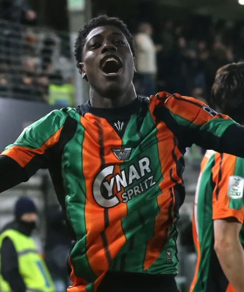 Pioggia di milioni, Juventus beffata. Chi è Issa Doumbia, il talento italiano che lascia il Venezia