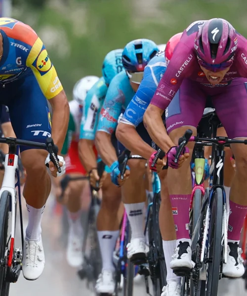Giro 2026: bis Magnier, bruciato Milan. Silva resta in rosa