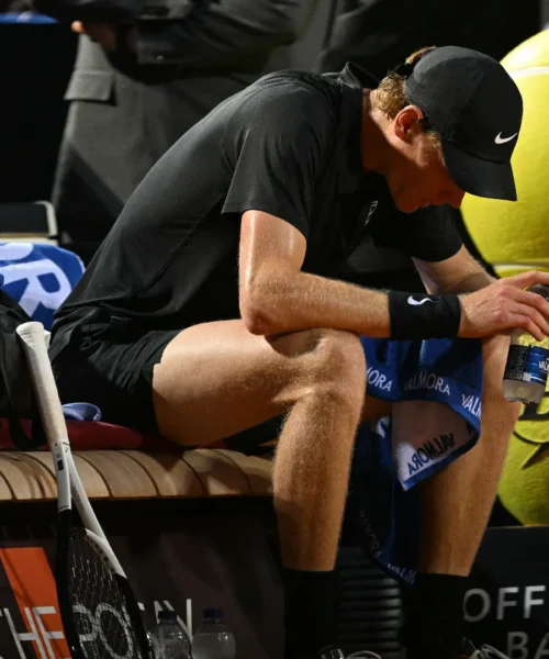 Jannik Sinner in difficoltà, Flavia Pennetta è drastica