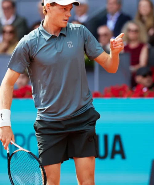 Jannik Sinner, finale dominata in 58 minuti: Zverev umiliato di nuovo