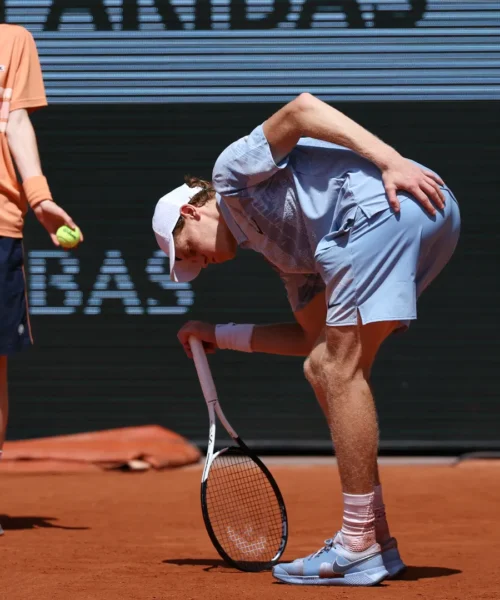 Jannik Sinner cosa succede? Ora l’Italia trema