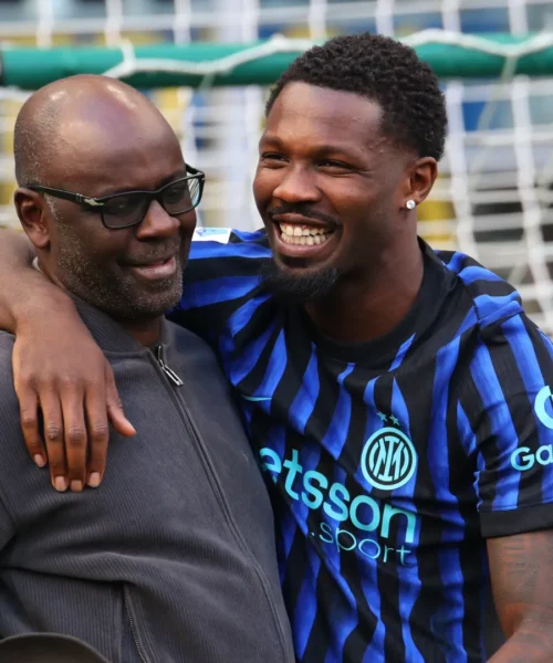 Thuram provoca il Milan: bufera durante la festa, rischia una sanzione. Critiche anche per papà Lilian