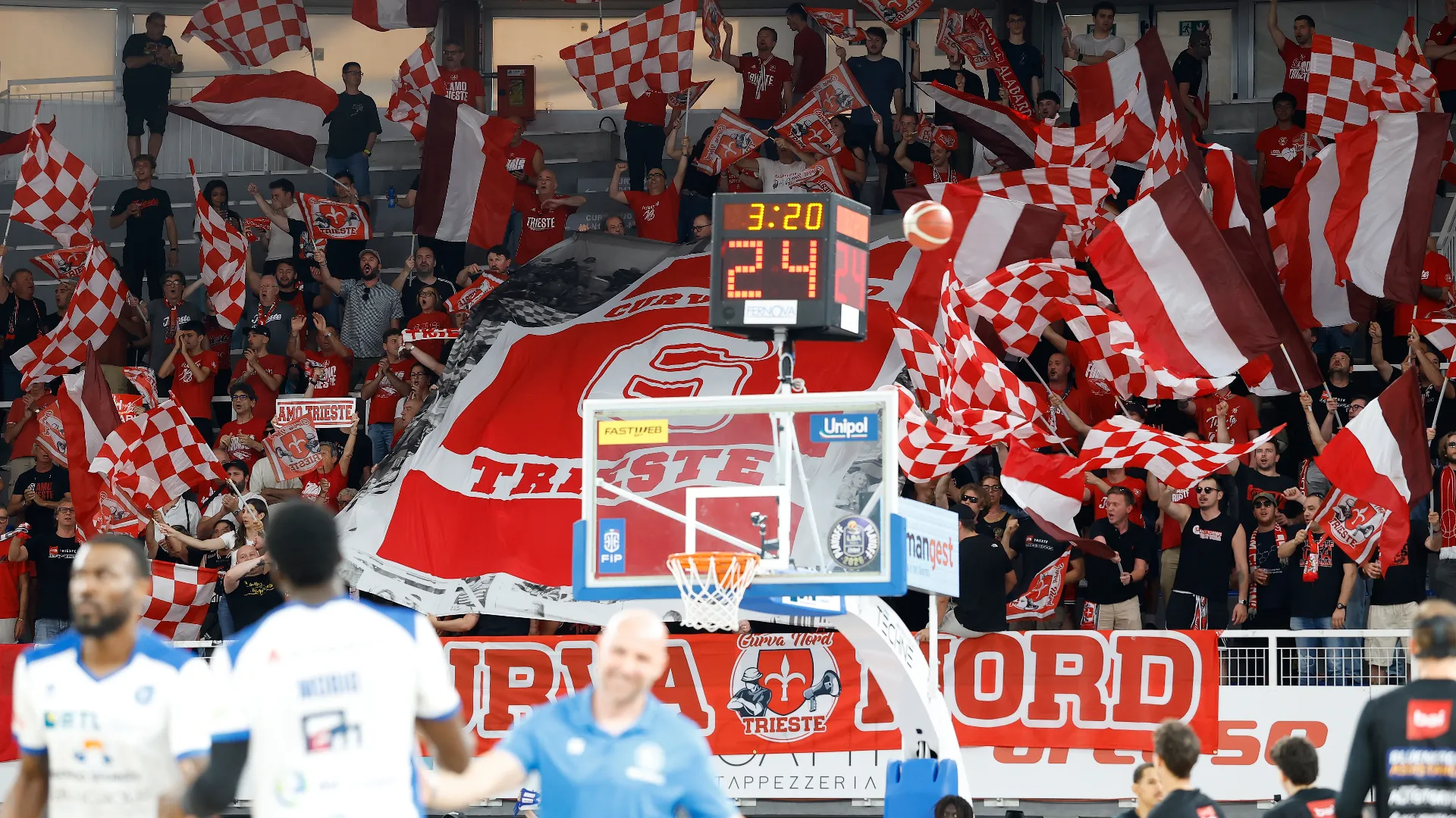 Matiasic a caccia del titolo sportivo: nel mirino Brescia e non solo. Pallacanestro Trieste in vendita