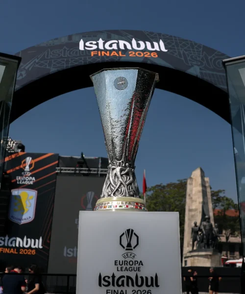 Finale Europa League 2025-2026: Friburgo-Aston Villa, le probabili formazioni