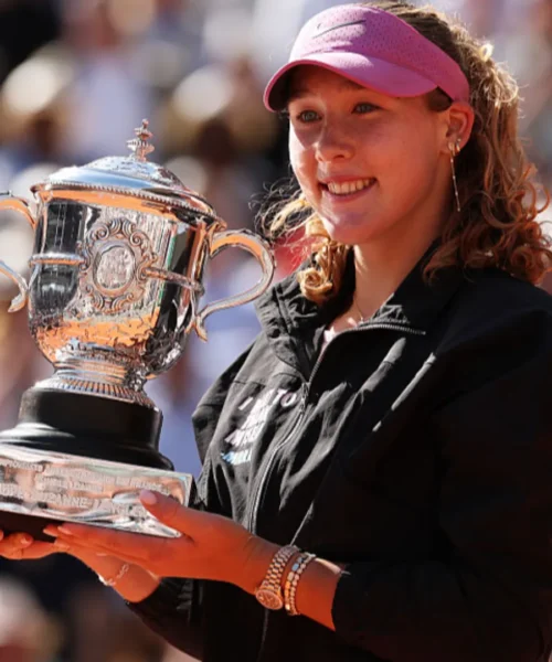 Mirra Andreeva regina del Roland Garros, primo Slam della carriera