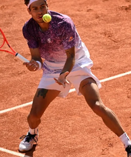 Flavio Cobolli, terzo set amaro nella finale del Roland Garros contro Zverev