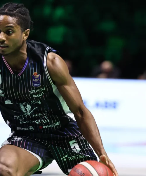 Ezra Manjon cambia di nuovo squadra