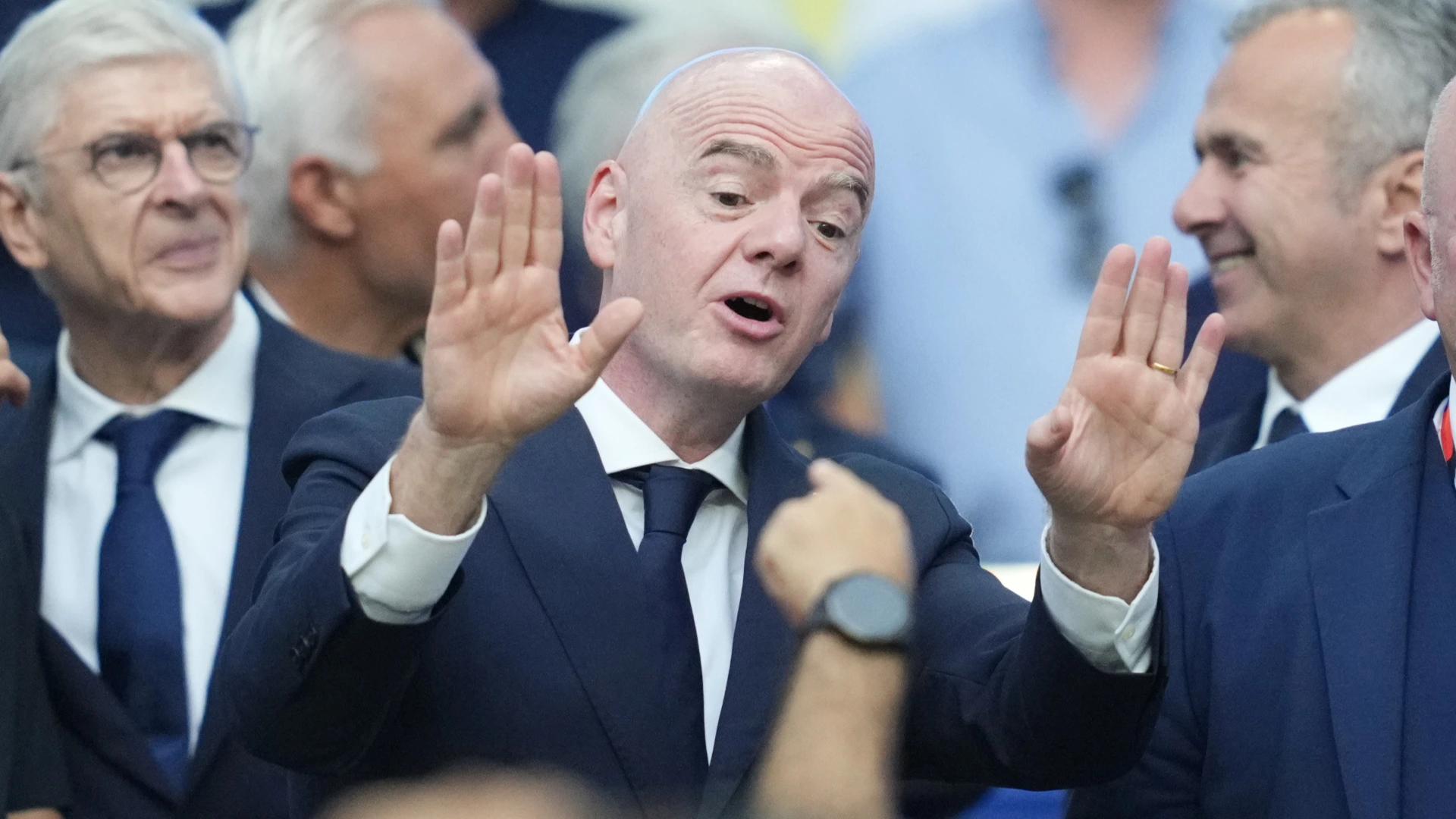 Mondiali 2026, nuova bufera su Gianni Infantino: piovono critiche sui social