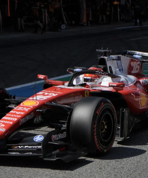 Ferrari, Charles Leclerc sbatte dopo un errore banale: “Che vergogna”