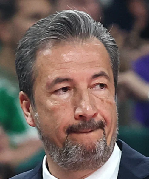 Italbasket, stop forzato per Luca Banchi: la FIP mette i puntini sulle i