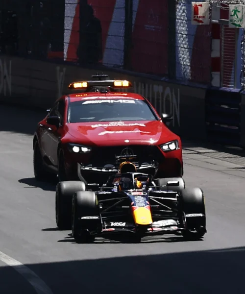 Max Verstappen, ritiro lampo per l’olandese: cosa è successo a Monte Carlo
