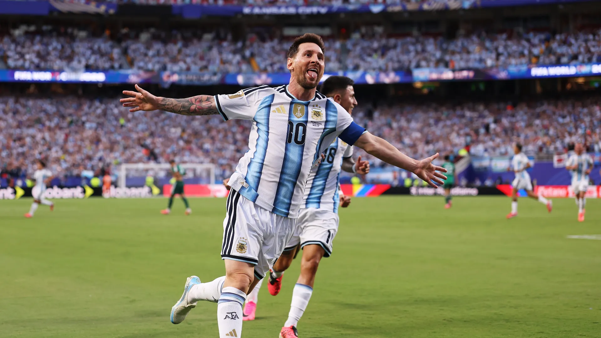 Mondiali 2026, eterno Messi: tripletta e record assoluto per Leo. “Ho passato giorni difficili”