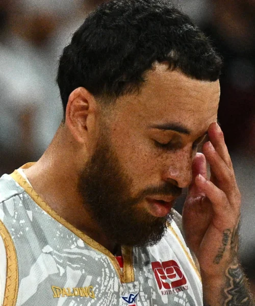 Mike James all’ennesimo bivio: trasferimento saltato, volano gli stracci