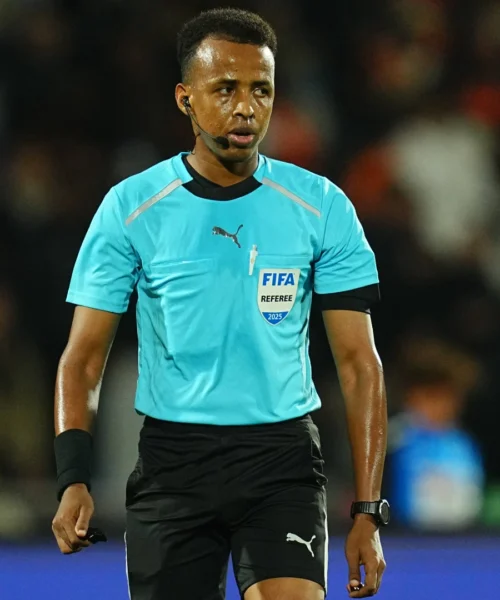 Ripescaggio Italia ai Mondiali, l’arbitro respinto rompe il silenzio. E la FIFA getta benzina sul fuoco