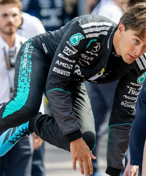 Kimi Antonelli in fuga, George Russell stizzito: “Cose fuori dal mio controllo”