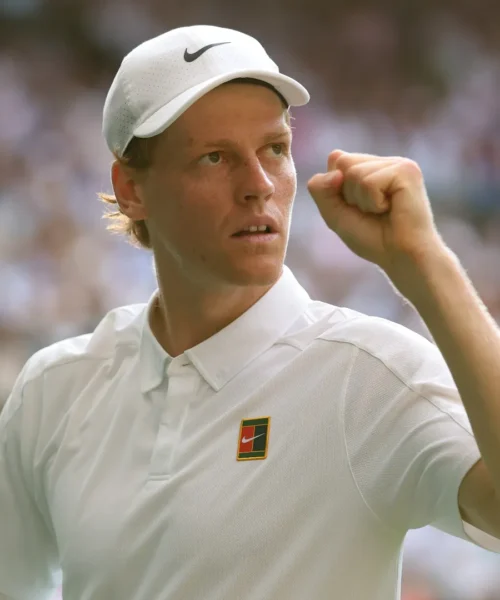 Jannik Sinner a Wimbledon, il guru del tennis è lapidario