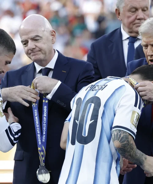 Mondiali 2026: chi è l’unico giocatore che non ha stretto la mano a Donald Trump