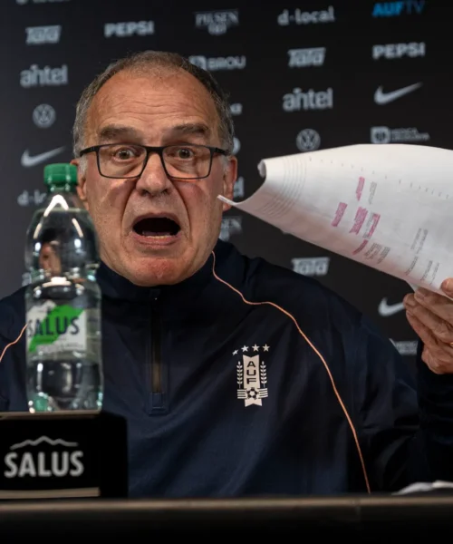 Mondiali 2026: Uruguay, Bielsa se ne va sbattendo la porta
