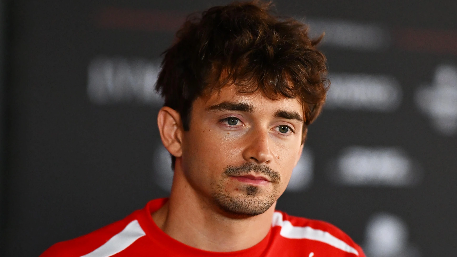 F1 Ferrari, Charles Leclerc fa un passo indietro: sorprendente ammissione