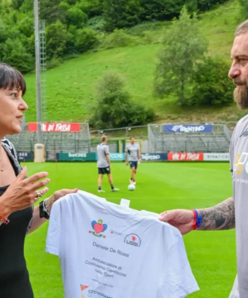 A Daniele De Rossi il premio “Costruiamo Gentilezza nello Sport”