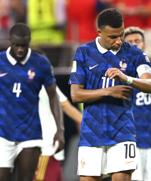 Mondiali 2026, “Franciafrica a casa”: l’ex bomber scatena la bagarre e poi chiarisce