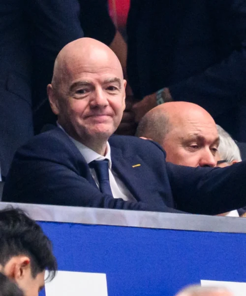 Mondiali 2026, Gianni Infantino non cambia idea: divampa la rabbia degli appassionati